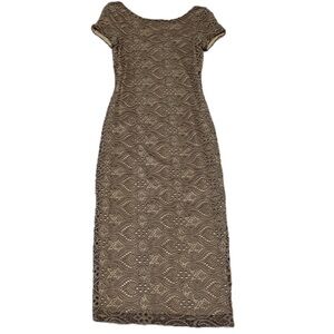 Va Va Voom Lace Midi Dress